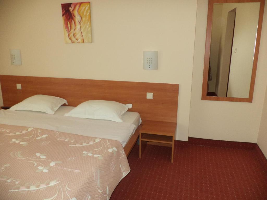 Elit Hotel Sófia Quarto foto